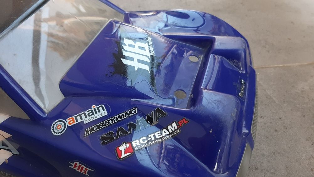 Karoseria do modeli rc truggy 1/8 HB traxxas losi xray associated