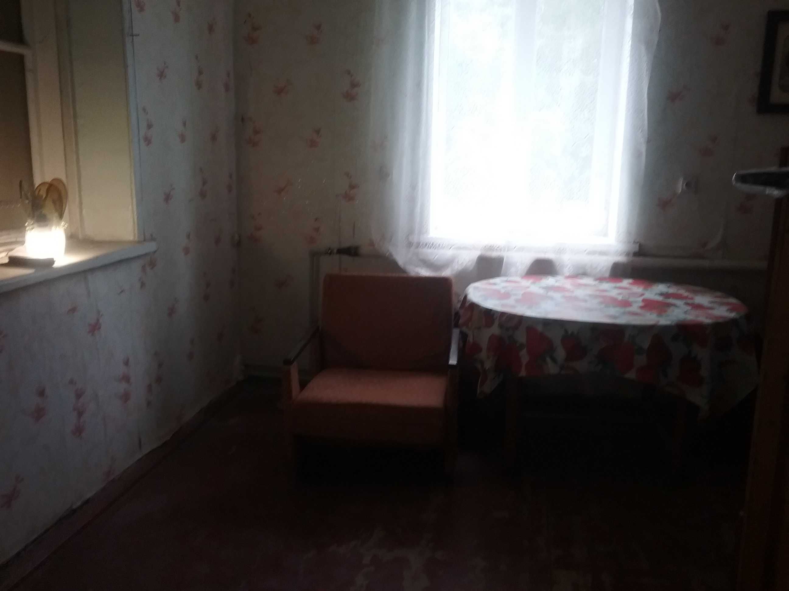 Продам быстро хороший дом в тихом месте