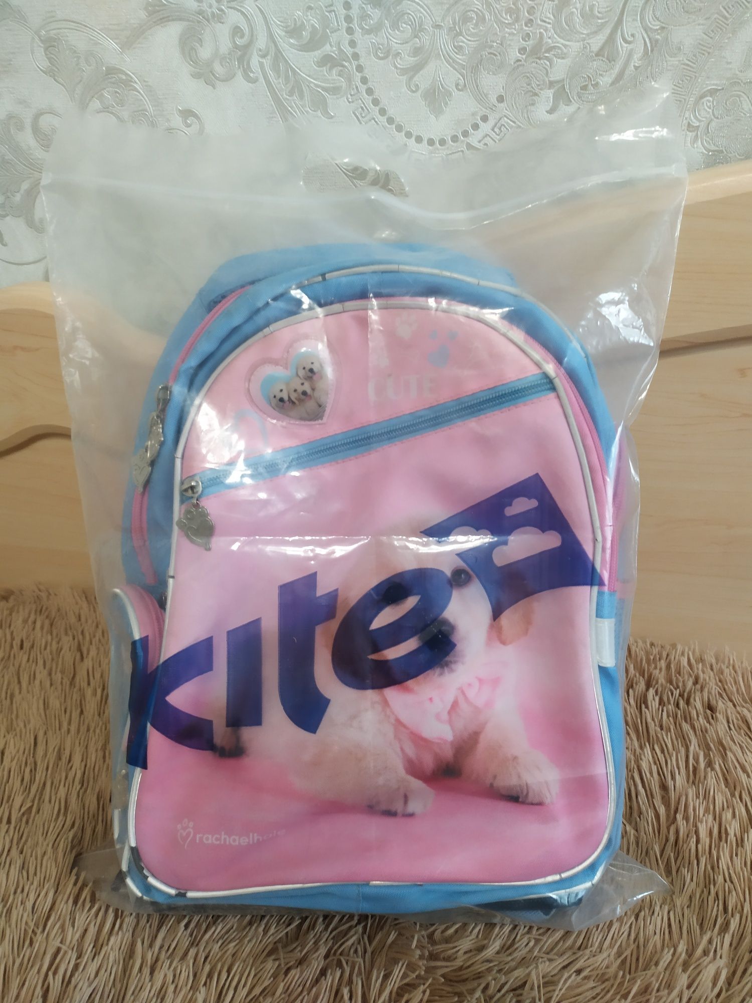 Продам портфель рюкзак фирмы Kite