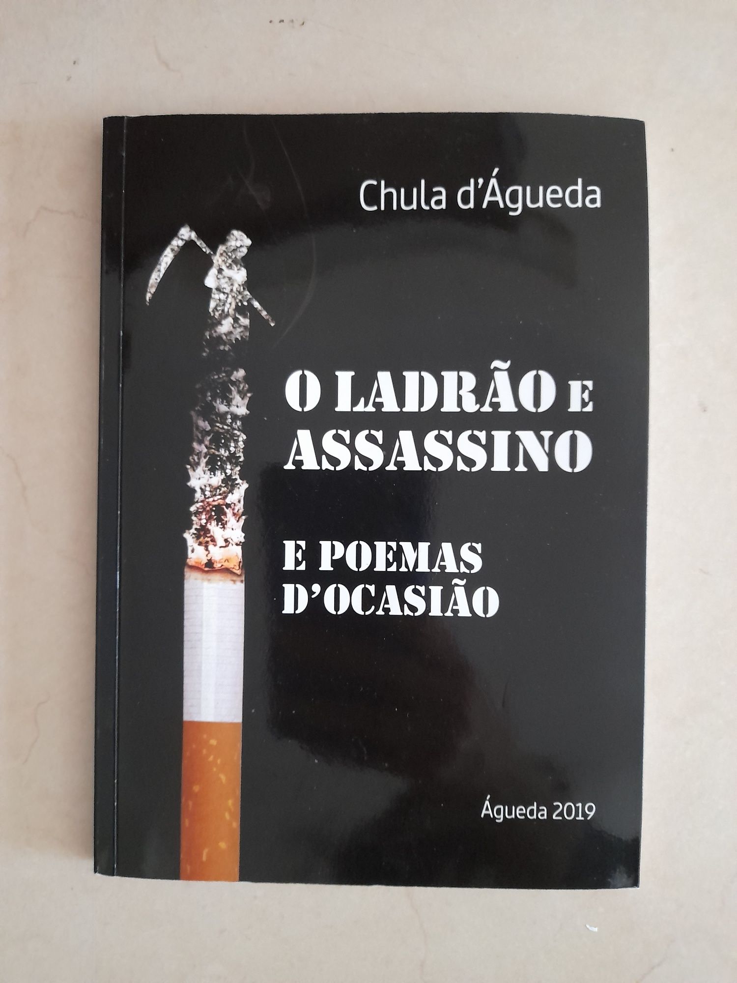 Livro "O ladrão e o assassino"