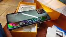 Smartfon realme 8 5G 6+128GB czarny + etui gratis