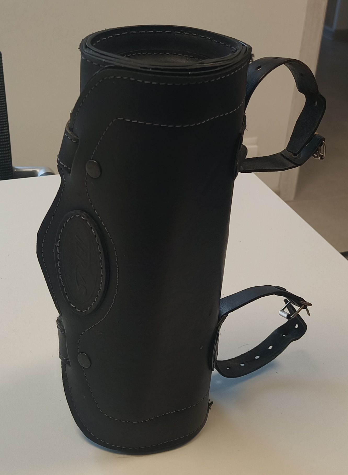 Piórnik motocyklowy skórzany Terys 30 cm.