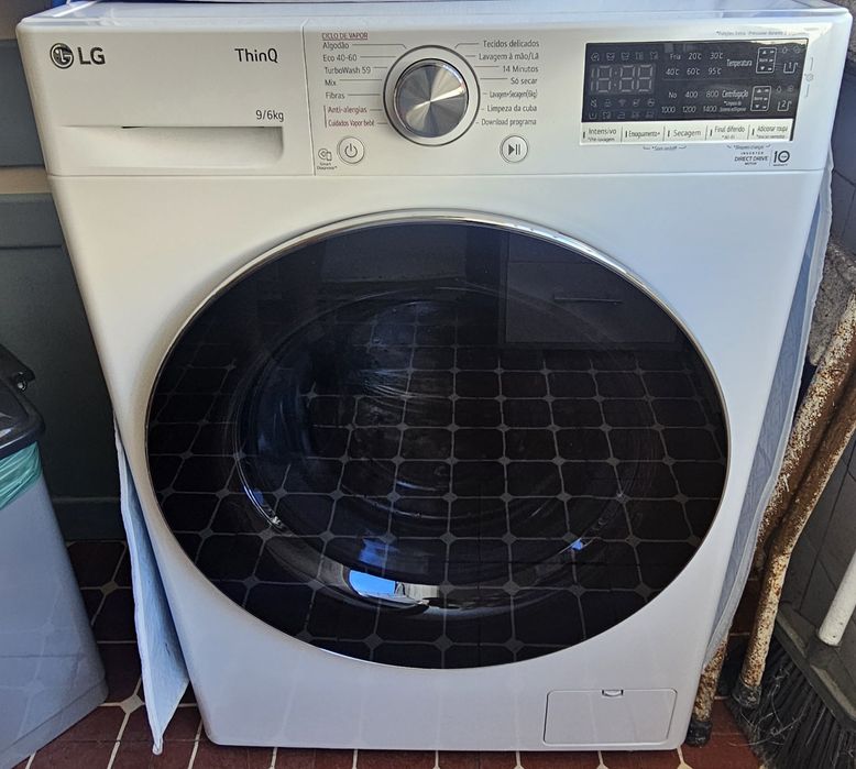 Máquina Lavar / Secar LG