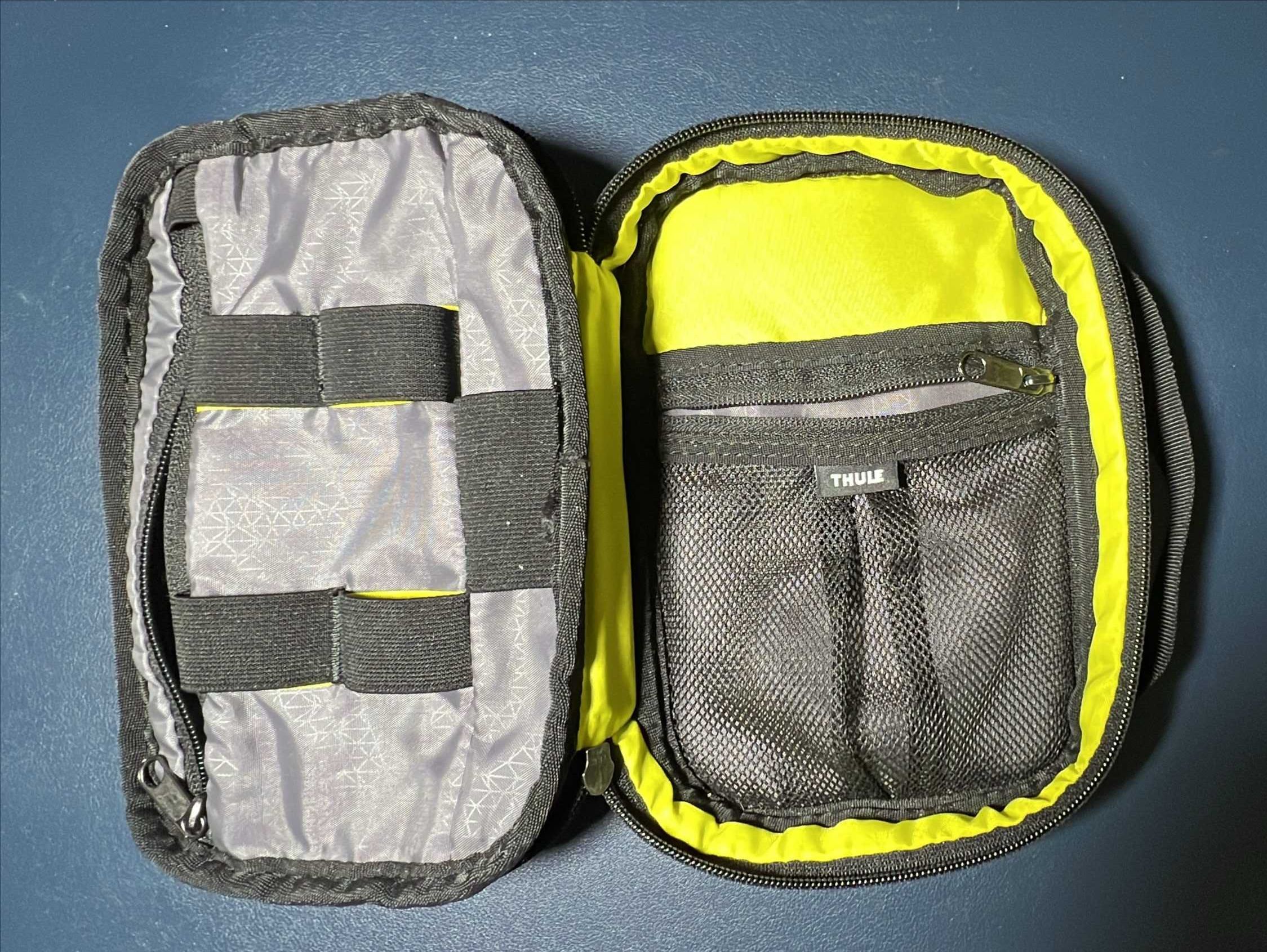 Органайзер Thule Subterra PowerShuttle (MEDIUM)