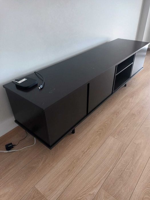 Móvel TV da marca Antarte, modelo Oslo