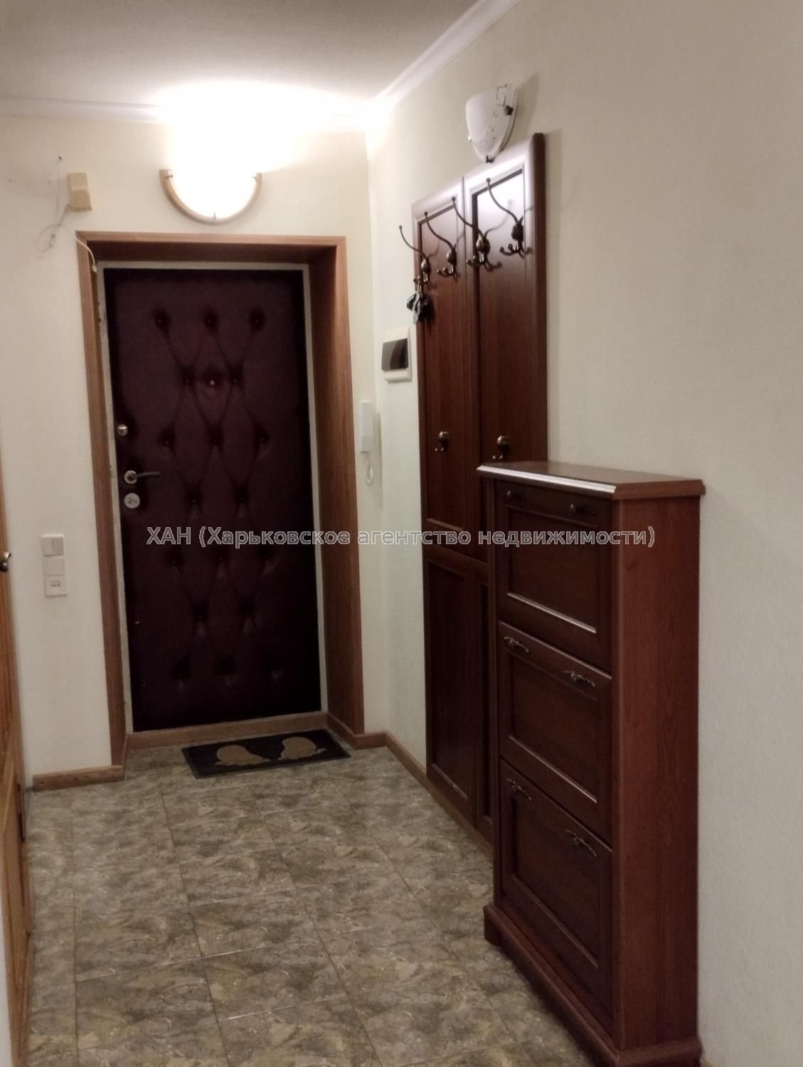 Продам 3кв. Центр. Капитальный ремонт.53000.Д57