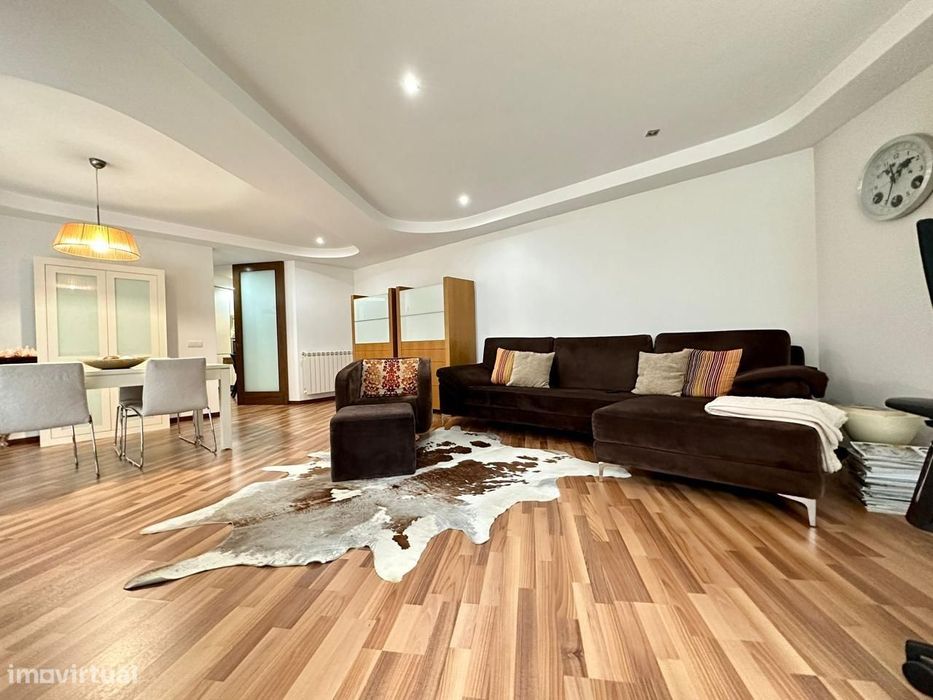 Moradia V3 no centro da Póvoa de Varzim