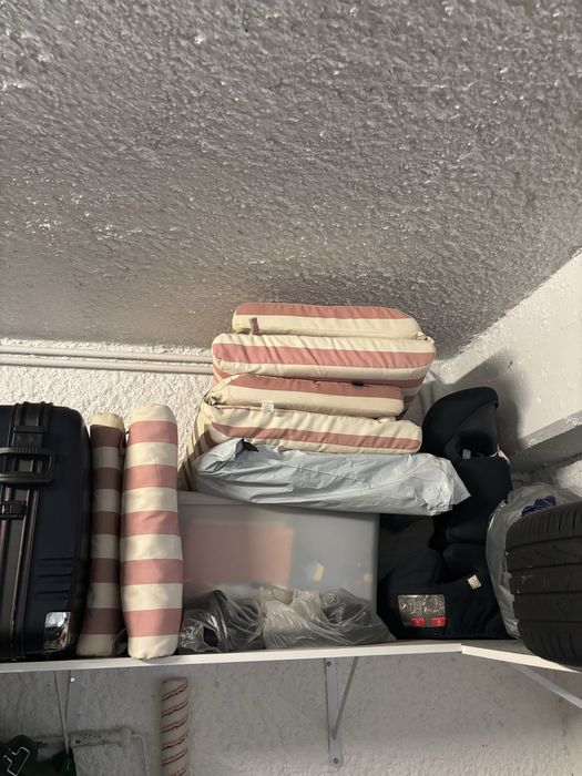 Vendo conjunto mesa