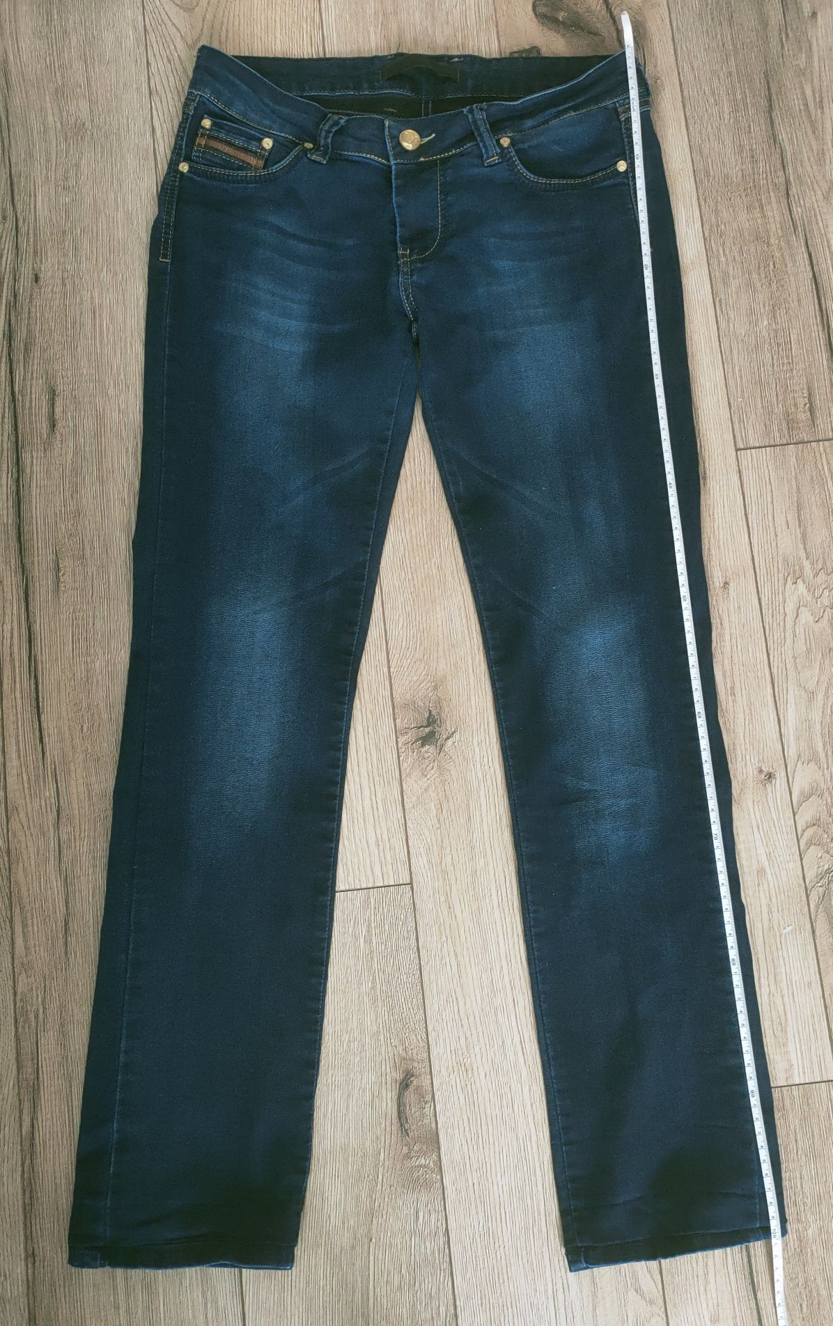 Jeansy Louise Vuitton r.32