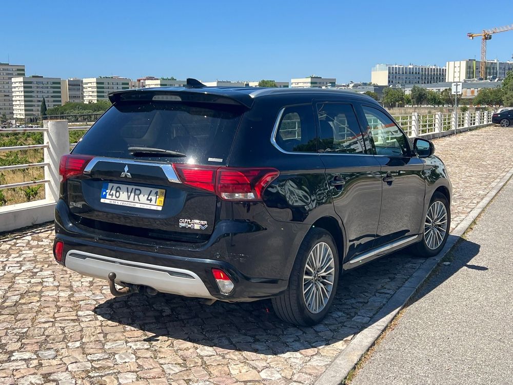 Mitsubishi Outlander 2.4 PHEV Instyle