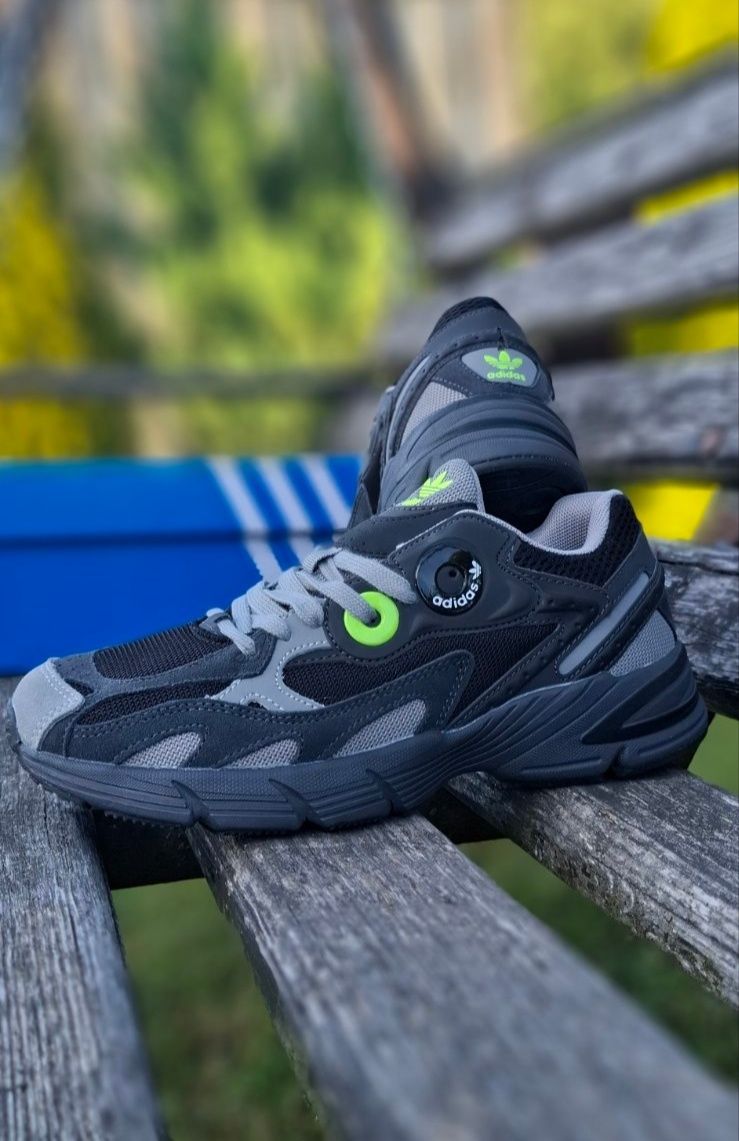 Кросівки чоловічі Adidas Astir