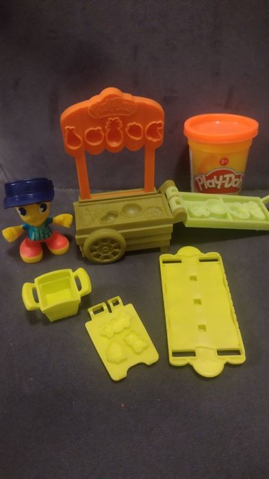 Ciastolina Play-doh warzywniak, sprzedawca