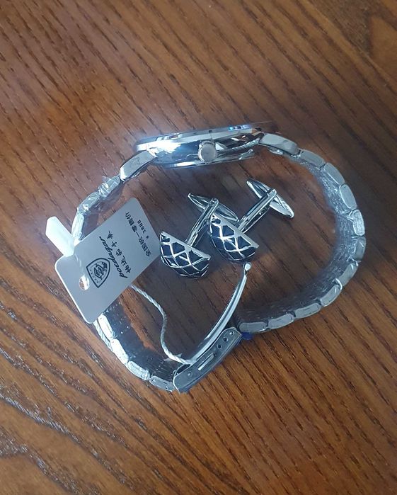 Zegarek męski kwarcowy