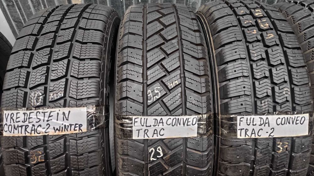 Шини - одиночки 215/65R16C Bridgestone. 9-10мм. Зима с