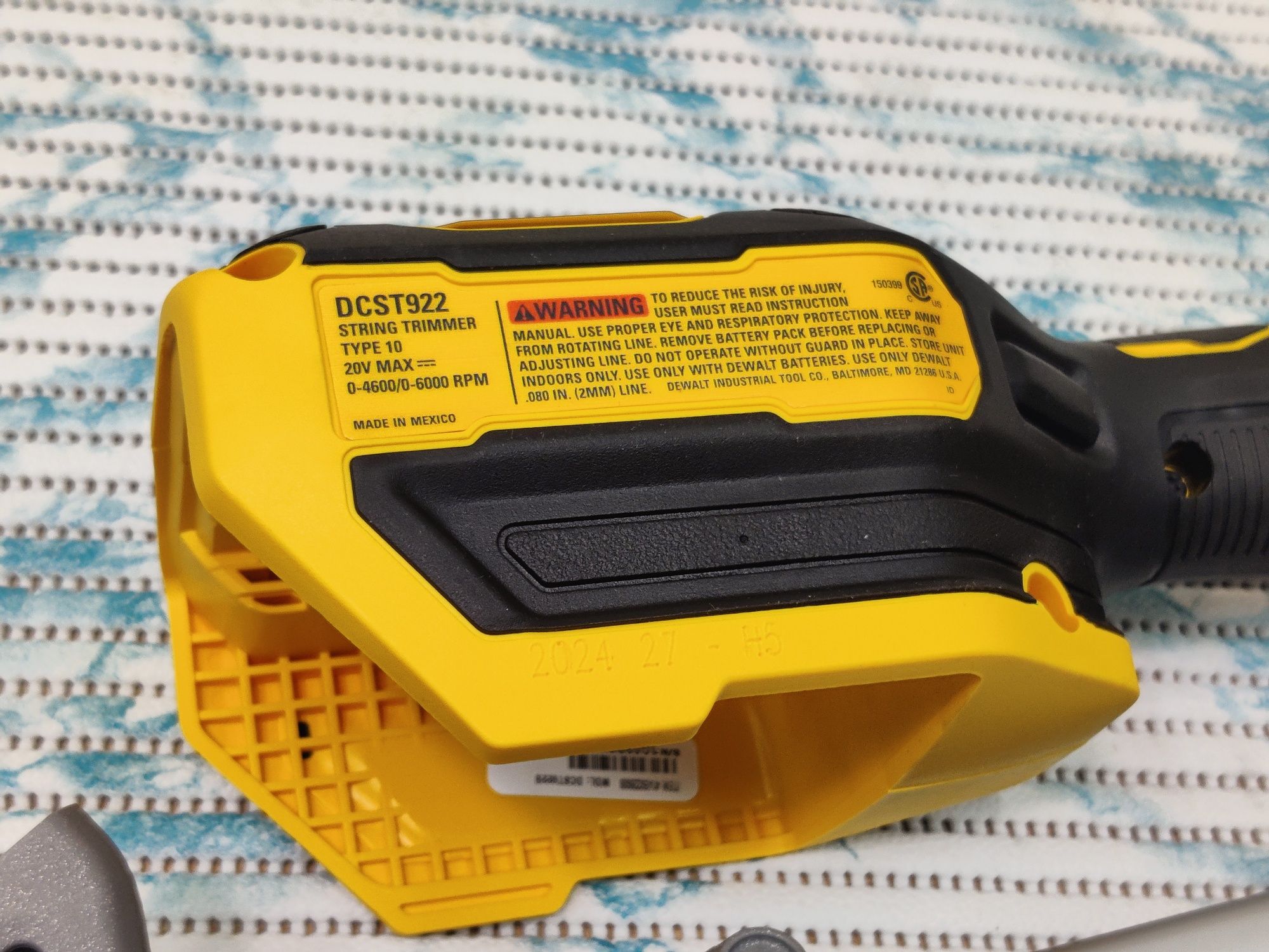 Акумуляторний тример DeWalt DCST 922 XR. 20V Max. Brushless. Триммер.