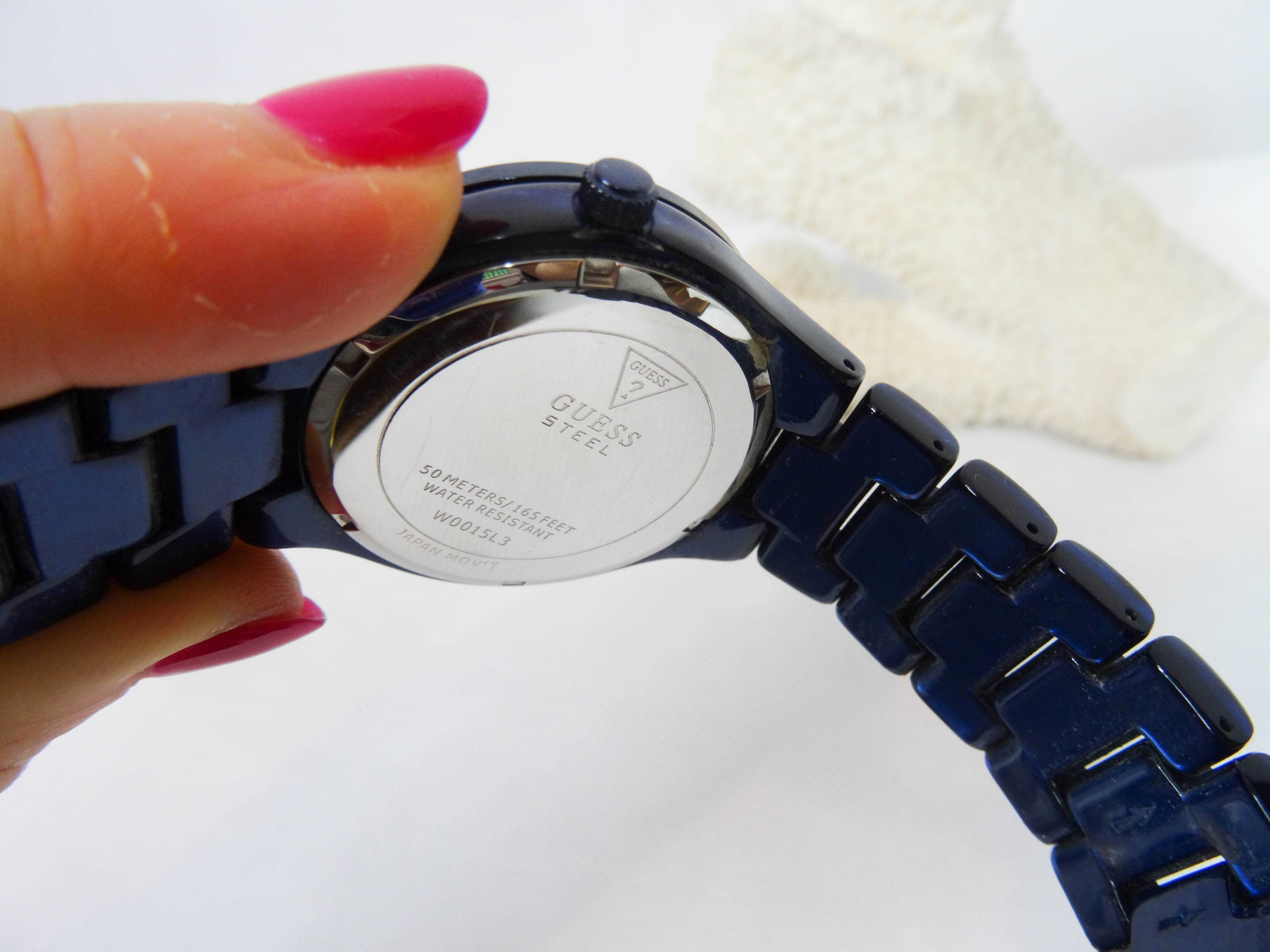 Zegarek niebieska panterka GUESS cyrkonie