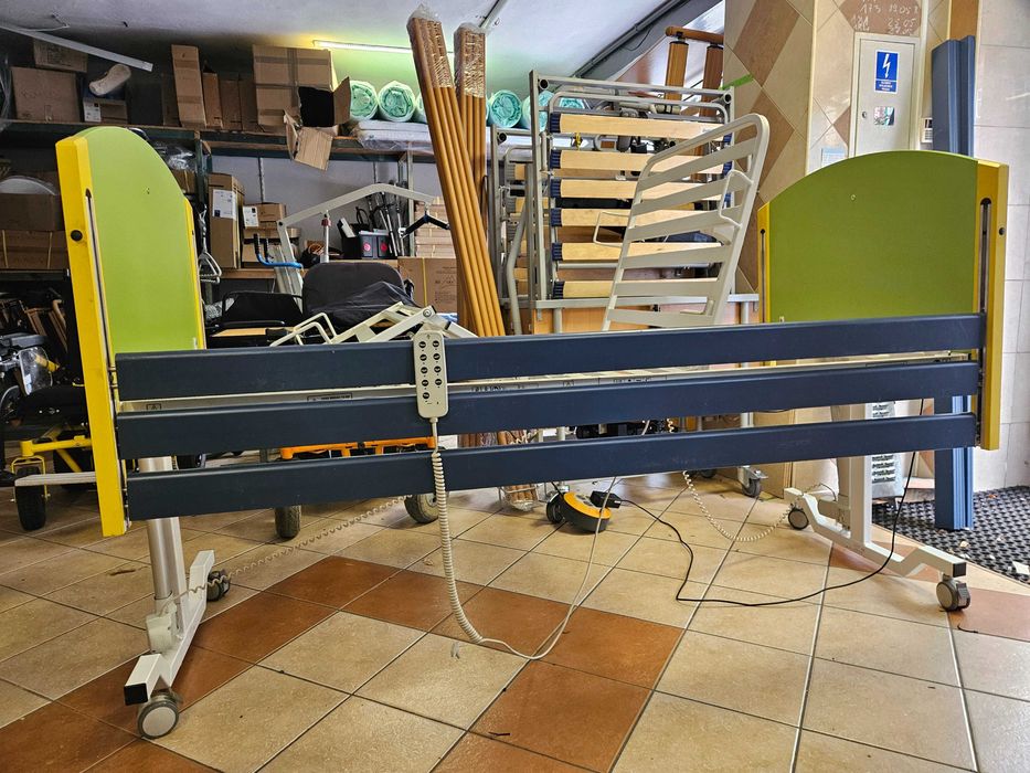 Taurus junior łóżko rehabilitacyjne  dla dziecka/młodzieńca