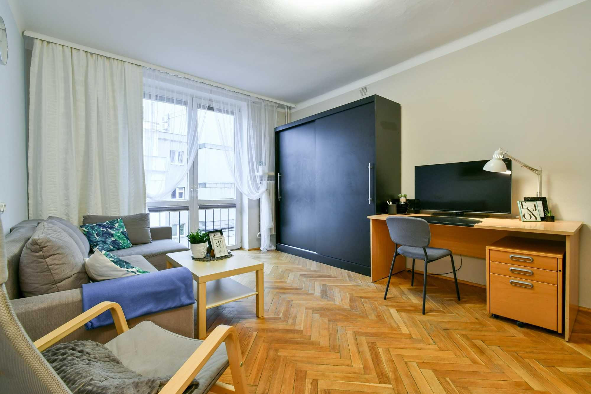 2 sypialnie w samym Centrum - Metro Świętokrzyska / Nowy Świat