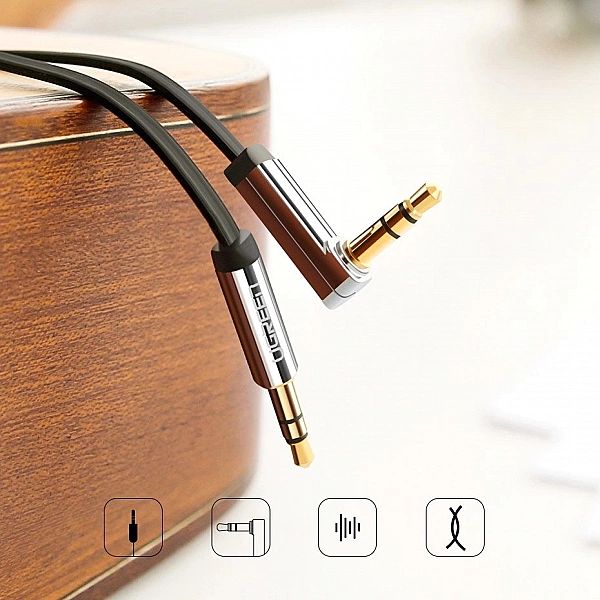 Ugreen płaski kabel przewód audio AUX 3,5 mm mini jack 3m srebrny (107