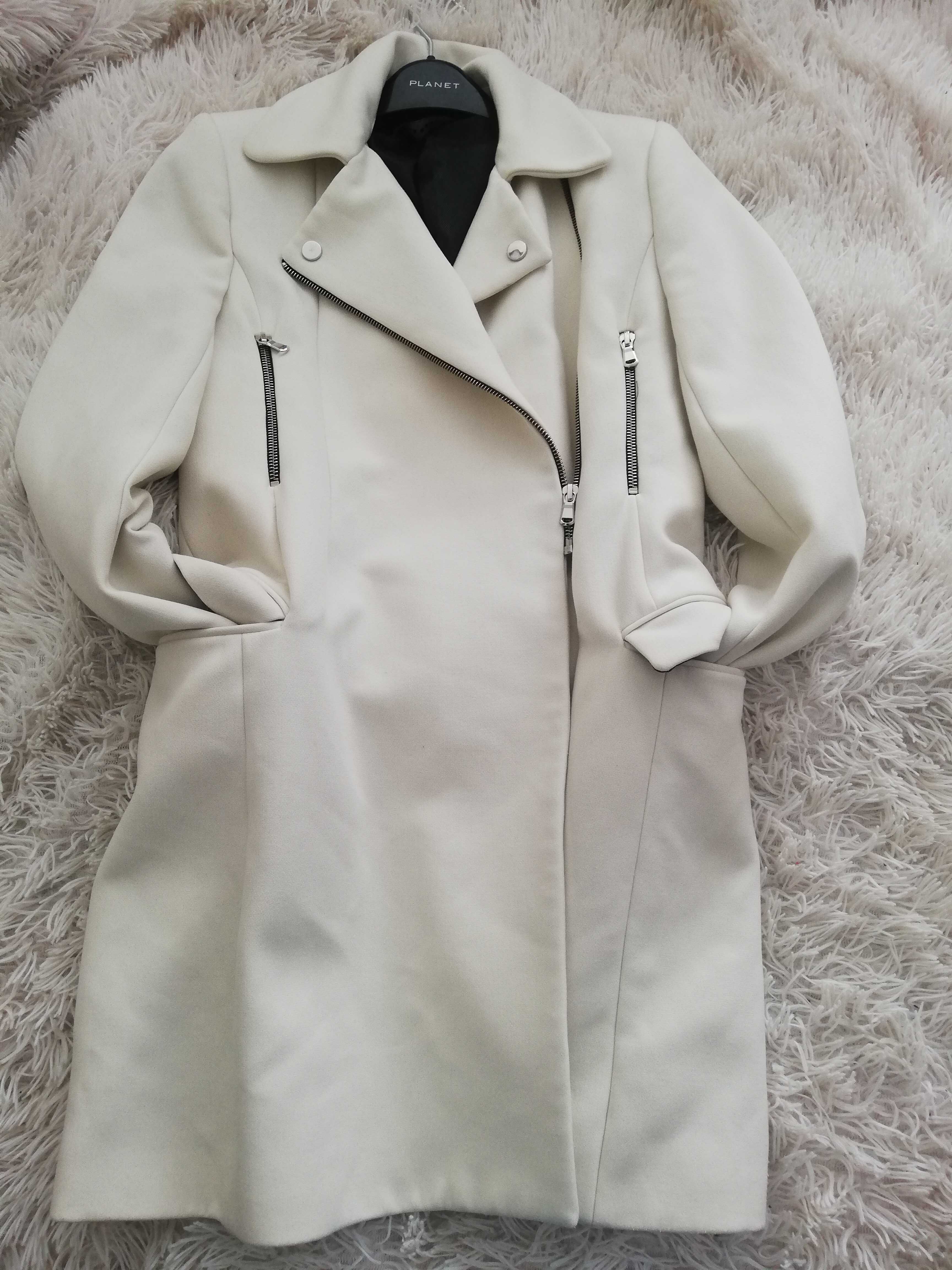 płaszcz Zara s 36 biały płaszcz zara s 36