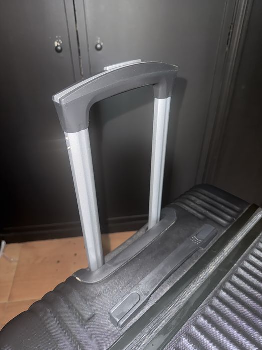 Mala de Viagem Grande Rodas 360* - Nunca Usada!