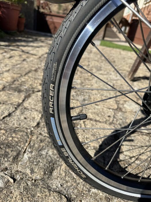 Bromptom Elétrica nunca usada.