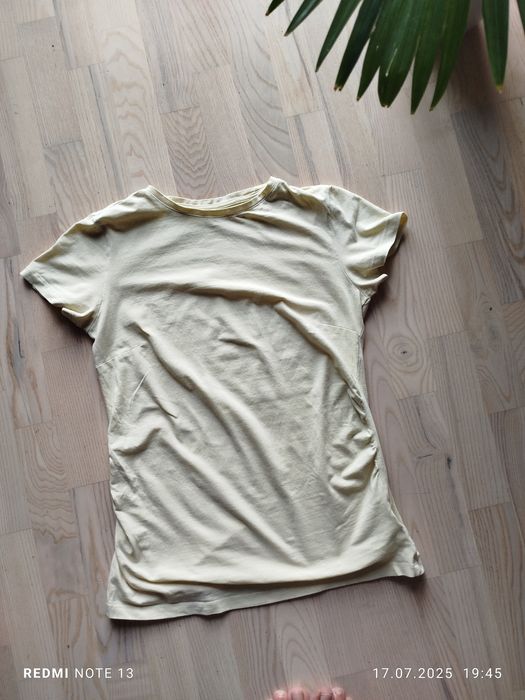 Jasnożółta pastelowa żółta koszulka z krótkim rękawem bluzka t-shirt c