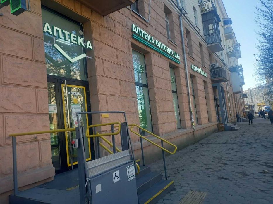 Магазин в районе ЖД Вокзала