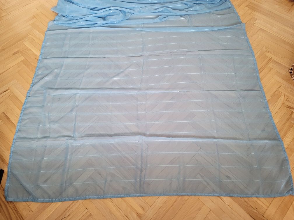 Materiał błękitny 5,5 m x 1,6 m