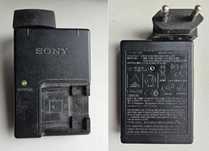 ОРИГІНАЛьний  Зарядний пристрій Sony BC-CS3