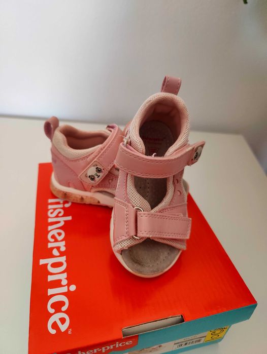 Sandálias em bom estado