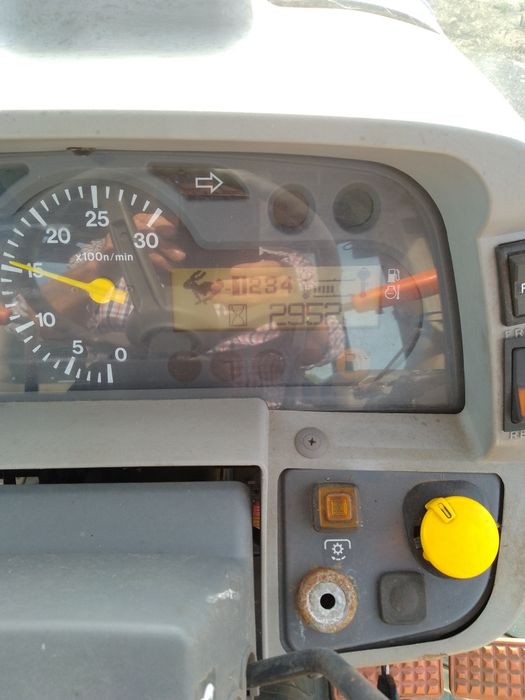 Ciągnik komunalny ogrodniczy ISEKI TG 5390