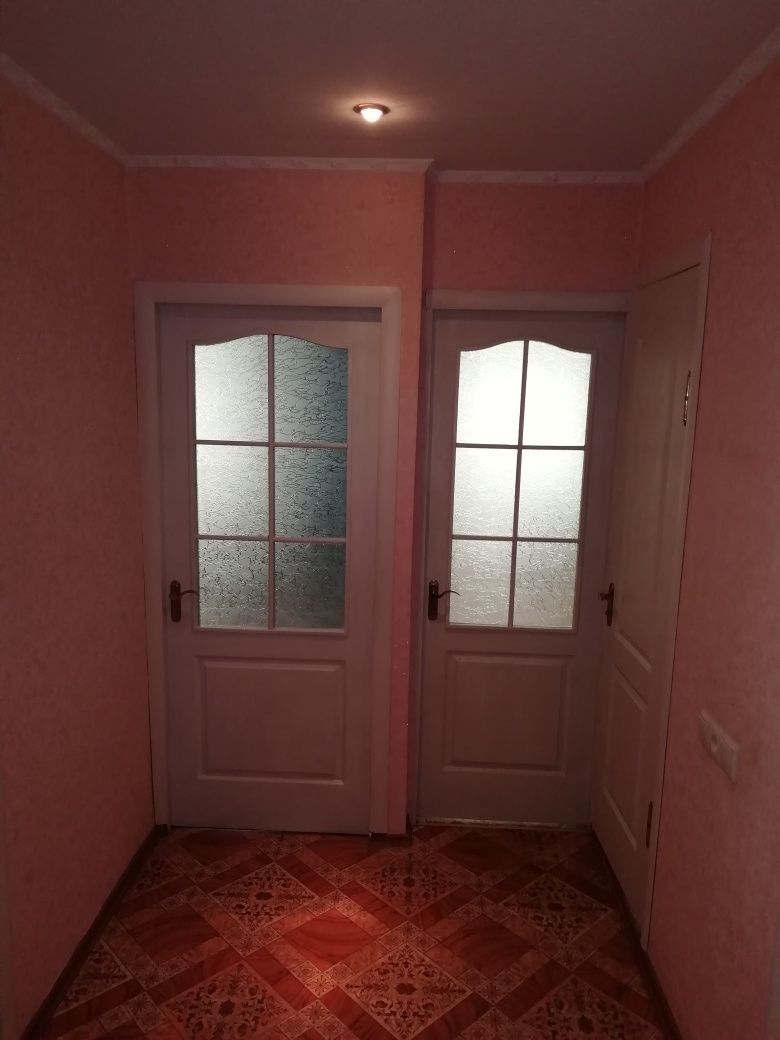 Продам 2-х кімнату квартиру