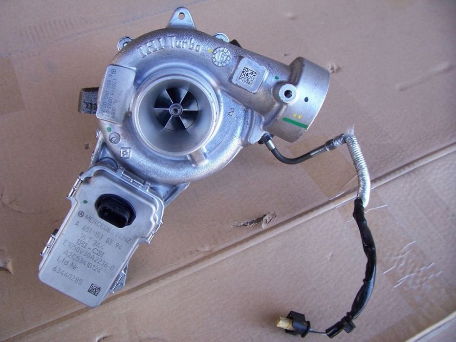 MERCEDES A 176 B 246 TURBINA A6510900786 NASTAWNIK A6511530394 ORYGI.