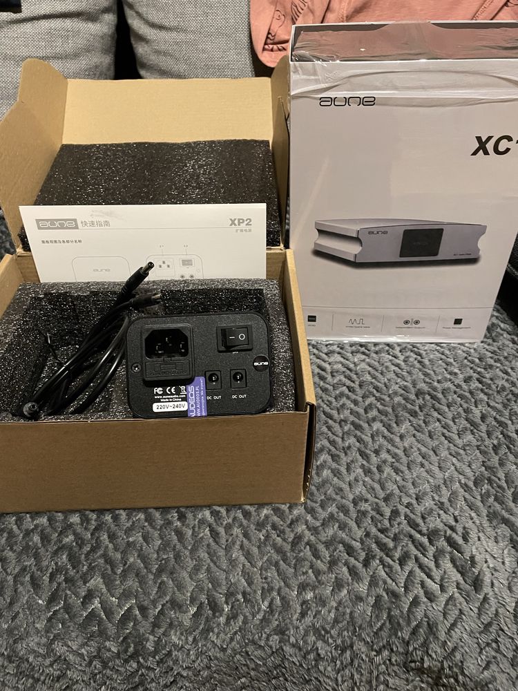 Zegar Aune XC1 plus zasilacz Aune XP2