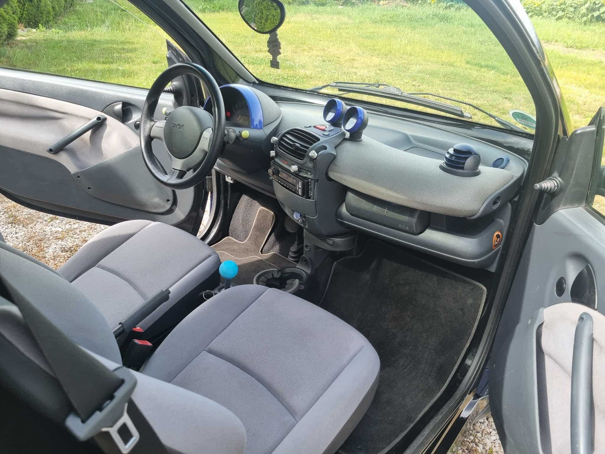 Smart forTwo CDI klima łopatki zmiany biegów perfekcja !!!
