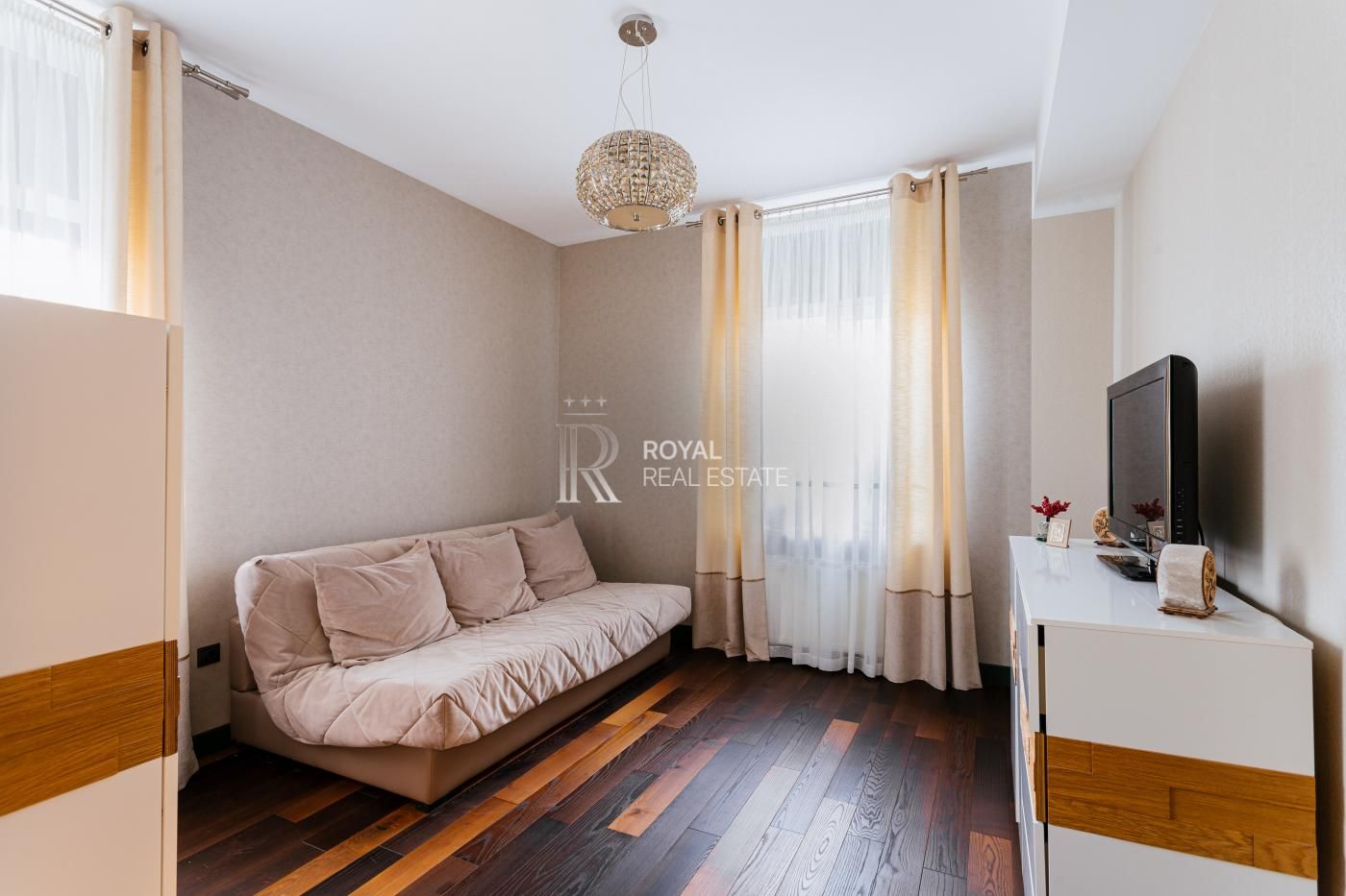 Продаж будинку КМ Lake Wood / Круглик