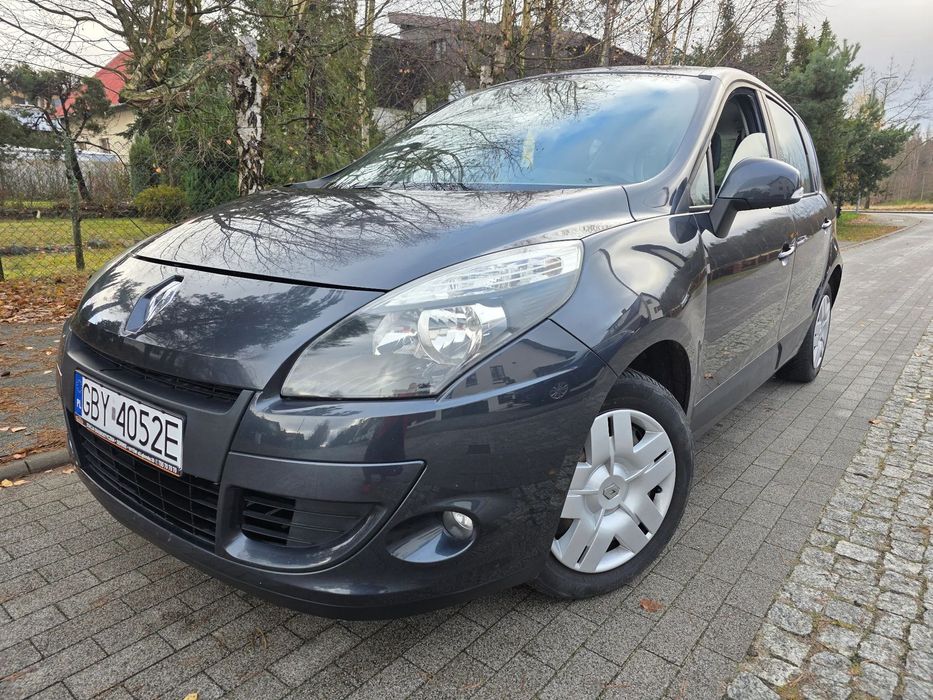 Renault Scenic 2010 r. 1.6 benzyna 110 KM. KLIMA,NAWI,Hak, Czujn.park.216 km.SERWIS !