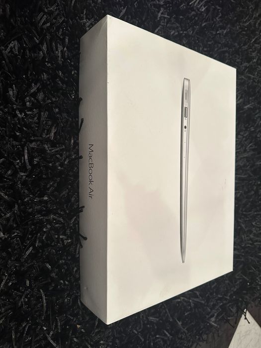 Macbook Air 2015 com caixa e carregador originais