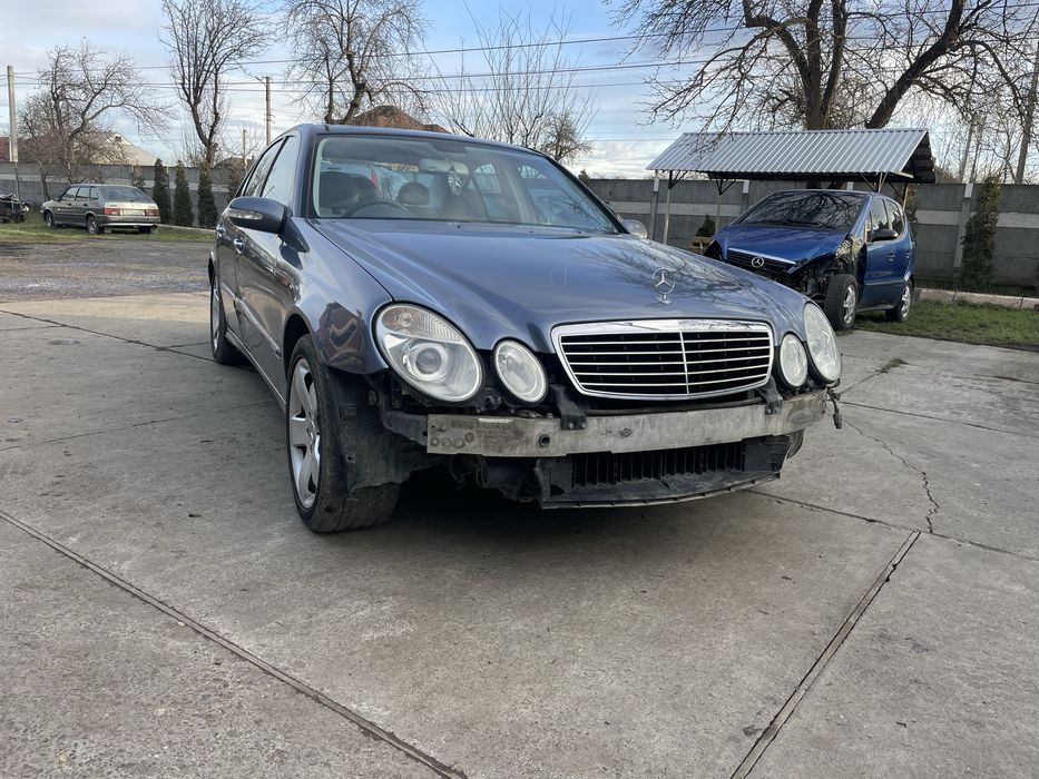 Разборка Mercedes W211 M112 2.6