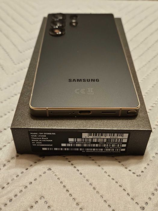 Samsung Galaxy S25 Ultra 12/512GB Titanium Black Офиц./Гарантия 2 года