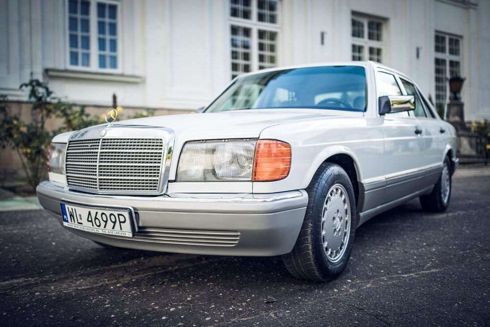 AUTO DO ŚLUBU-Zabytkowy Mercedes W115 z poł lat 70-tych