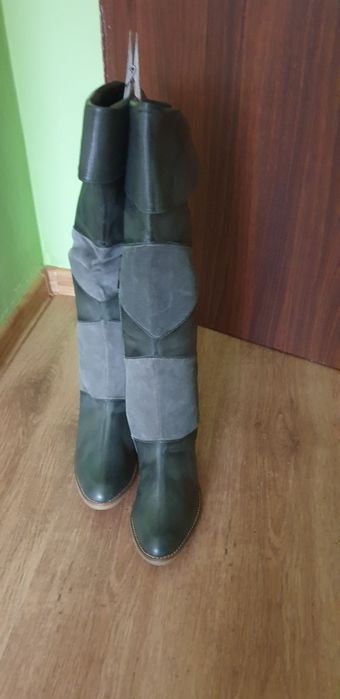 Kozaczki (skóropodobne )