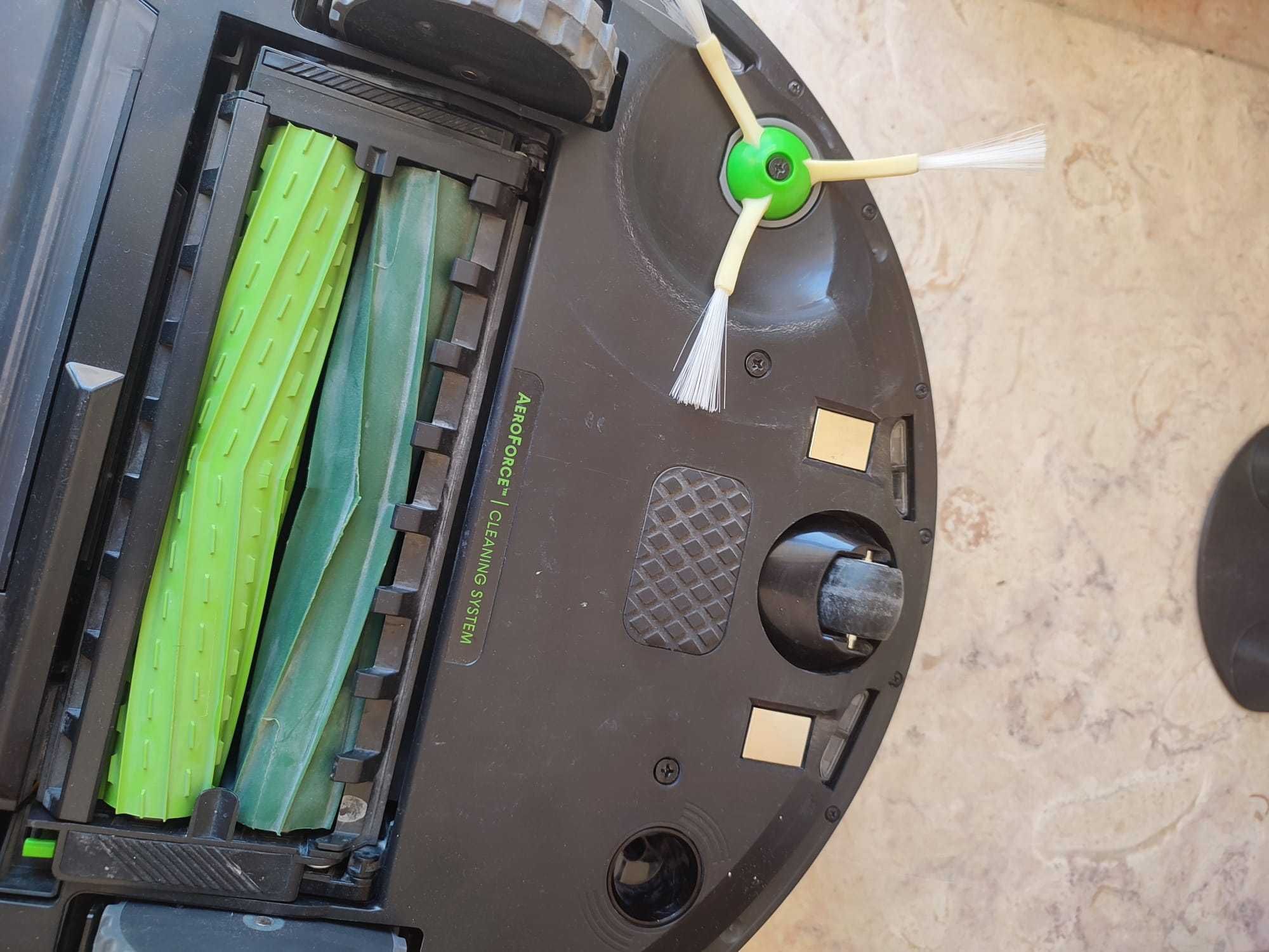 Irobo ROOMBA I5 pouco usado
