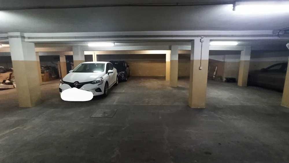 Lugar de garagem Asprela/Paranhos/Porto -Venda