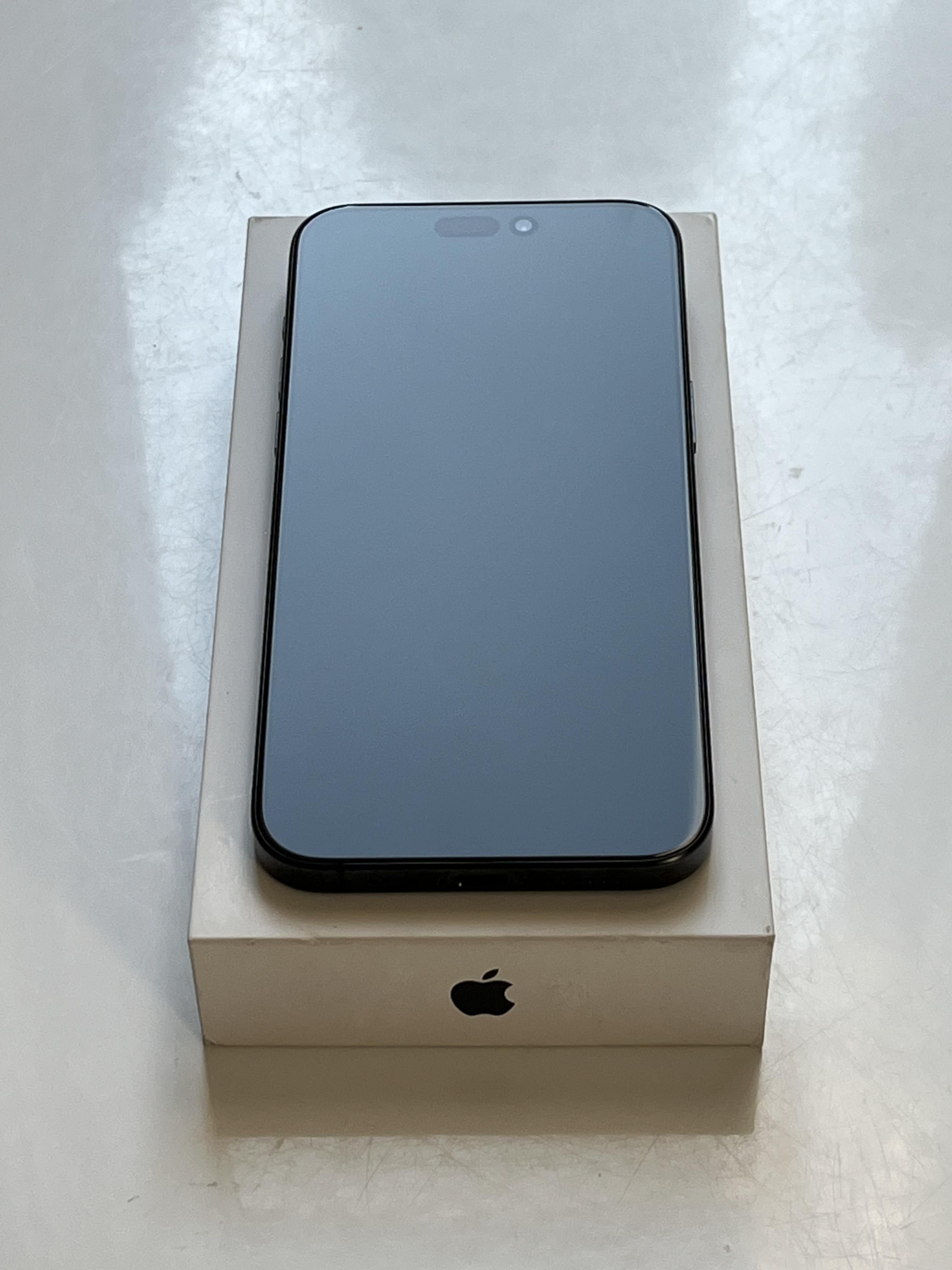 OUTLET Apple iPhone 15 Pro Max 256GB 2 CYKLE Tytan czarny FV23% PL GW