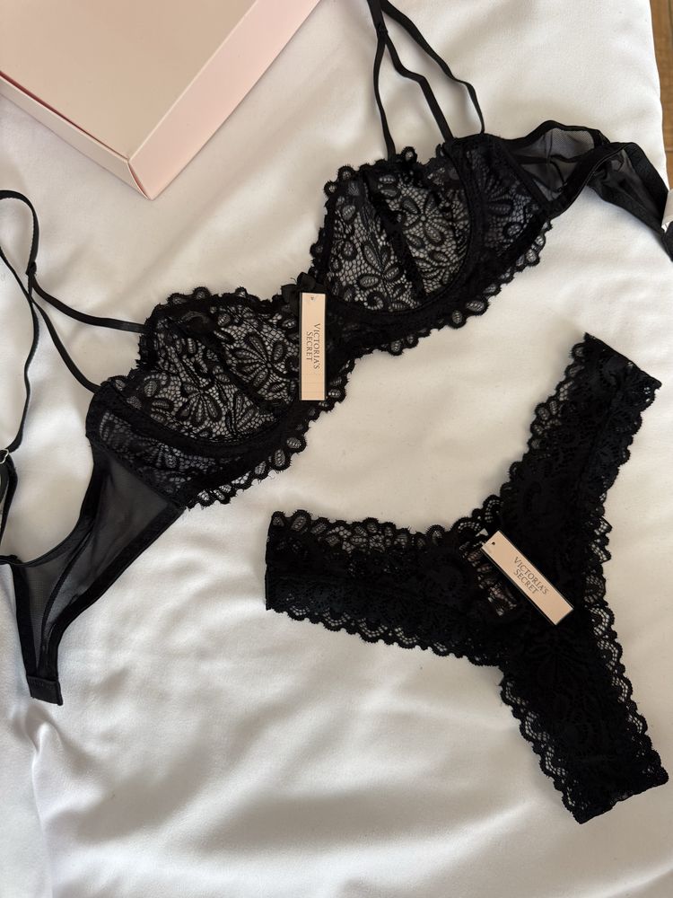 Жіночий мережевний комплект білизни victorias secret