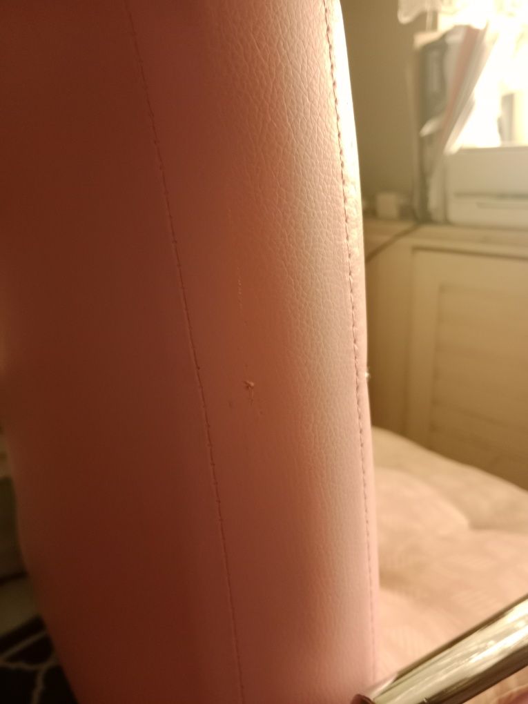 Krzeslo biurowe różowe