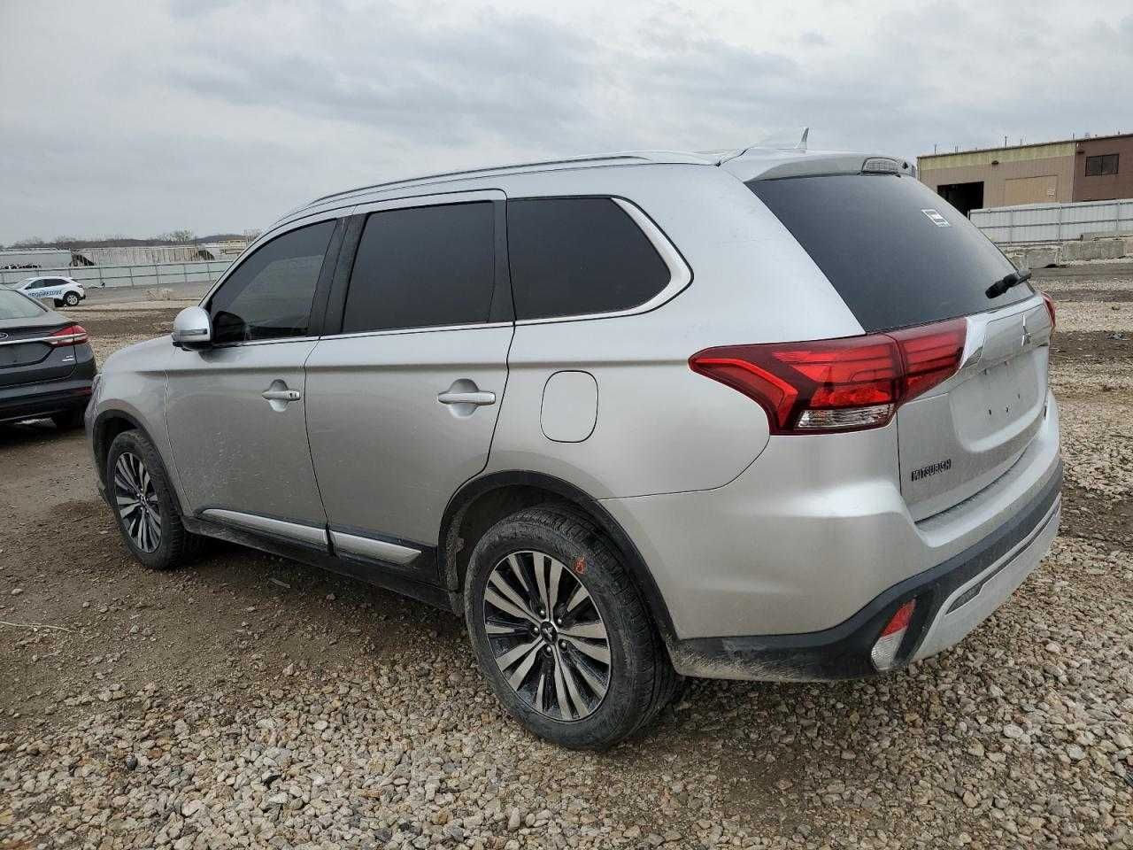 2019 Mitsubishi Outlander SE HOT PRICE