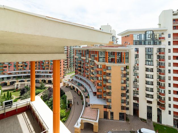 Без% Продам 4к квартиру з ремонтом та меблями ЖК  Сонячна Брама